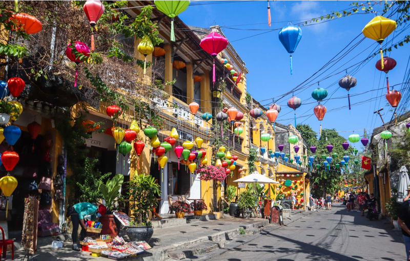 Hoi An ancient town - Highlight of Vietnam tour package 10 days from South to North